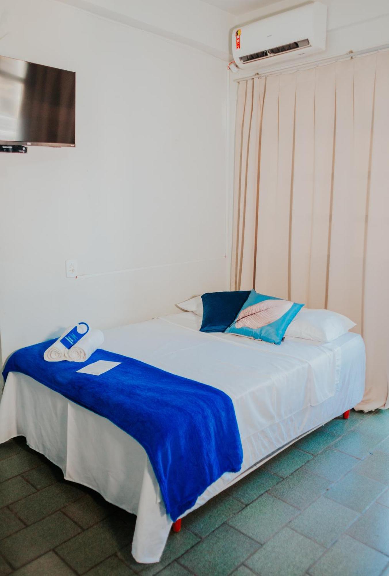 Hotel Santa Terezinha Alfredo Chaves Luaran gambar